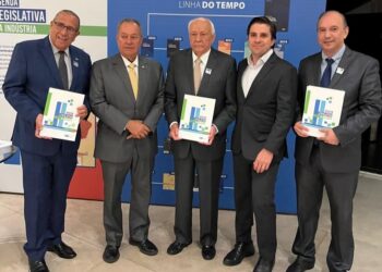 SINAEES-AM participa do lançamento da Agenda Legislativa da Indústria 2026