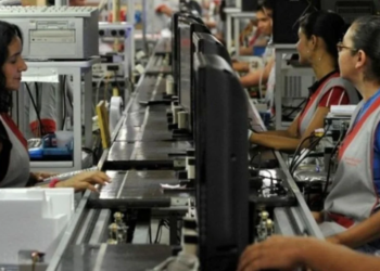 Copa do Mundo impulsiona produção de TVs e empregos no Polo Industrial de Manaus